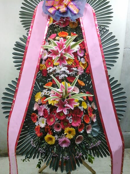 루클라비 직장 동료들이 정성껏 준비한 축하화환